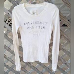 Vintage Abercrombie and Fitch White Long Sleeve Lightweight Thermal Womens Shirt